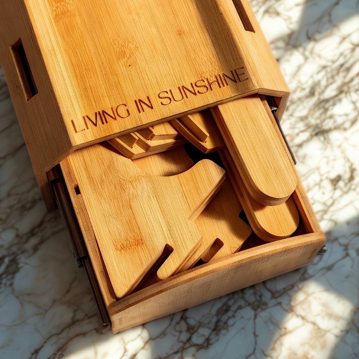 Photo showing what’s inside the box