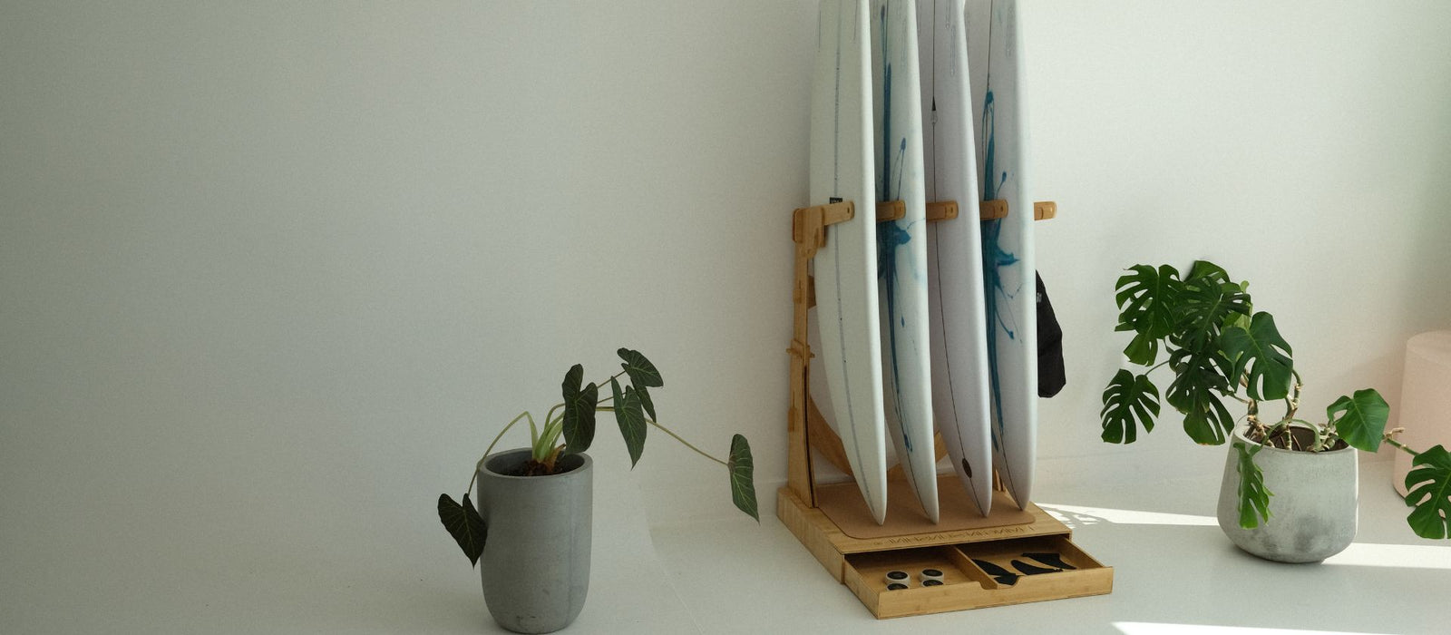 LISS Spirit Rack 立式冲浪板架